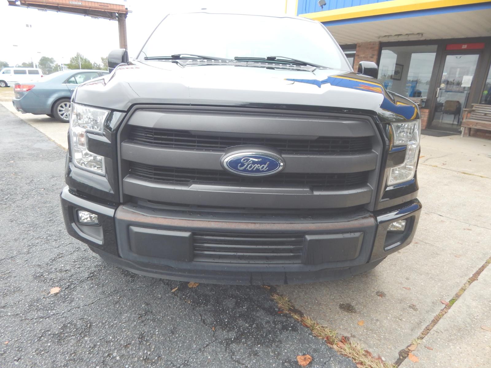 2015 Black /Charcoal Leather Ford F-150 Lariat (1FTEW1CF7FF) with an 5.0 V8 engine, Automatic transmission, located at 3120 W Tennessee St, Tallahassee, FL, 32304-1002, (850) 575-6702, 30.458841, -84.349648 - Used Car Supermarket is proud to present you with this loaded immaculate 2015 Ford F150 Crew Cab Lariat with leather, Navigation and sunroof. Used Car Supermarket prides itself in offering you the finest pre-owned vehicle in Tallahassee. Used Car Supermarket has been locally family owned and operate - Photo #2